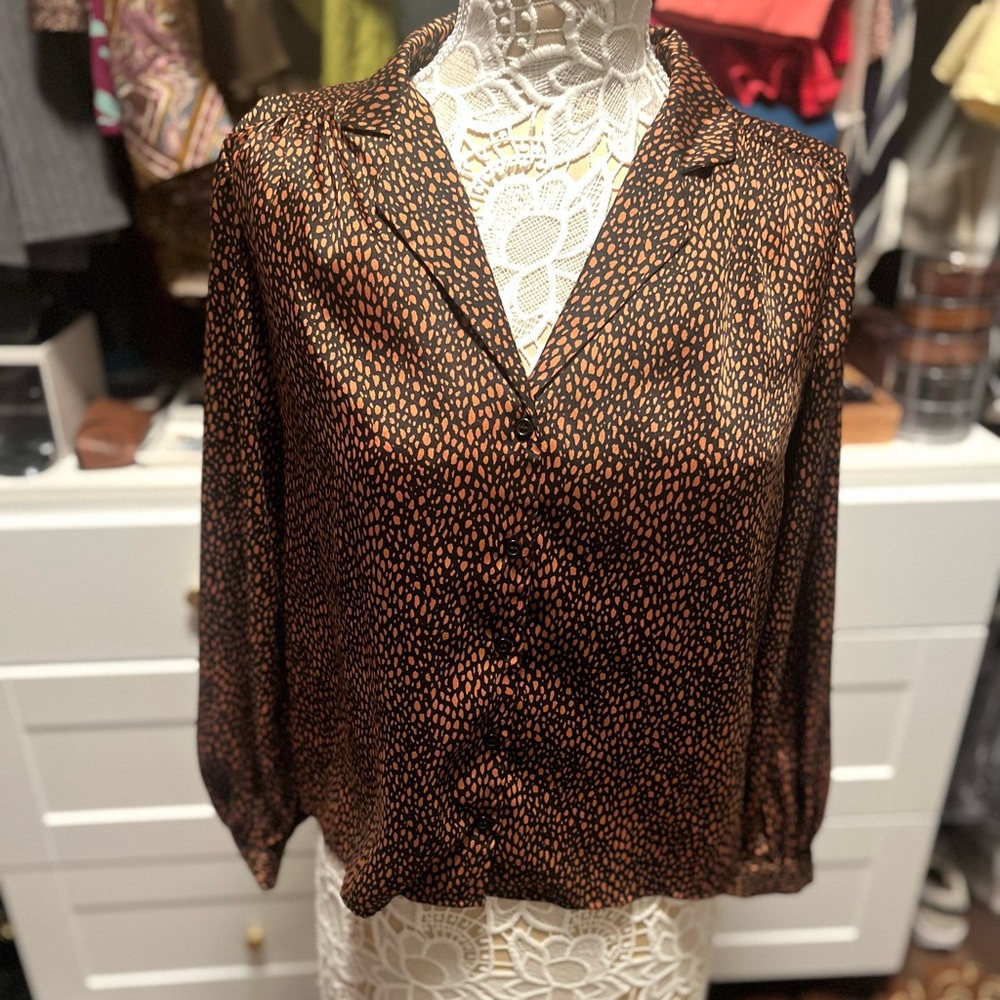 Top shop button down size 4 - like new